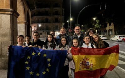 ERASMUS+ Primaria 8 CUADERNO DE BITÁCORA – DÍA 1 (ESLOVAQUIA) QUÉ LARGA ES EUROPA